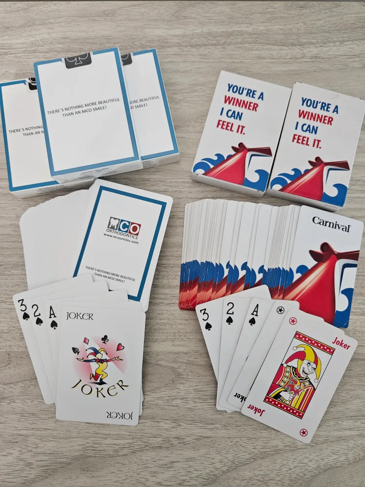 Free playing cards - 5 packs image indicator(2)