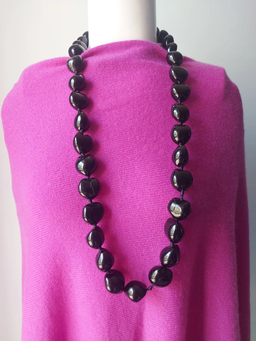Black Beaded Necklace thumbnail