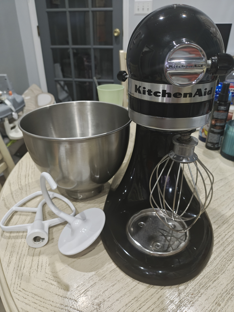 KitchenAid Classic Stand Mixer - Black - photo 3