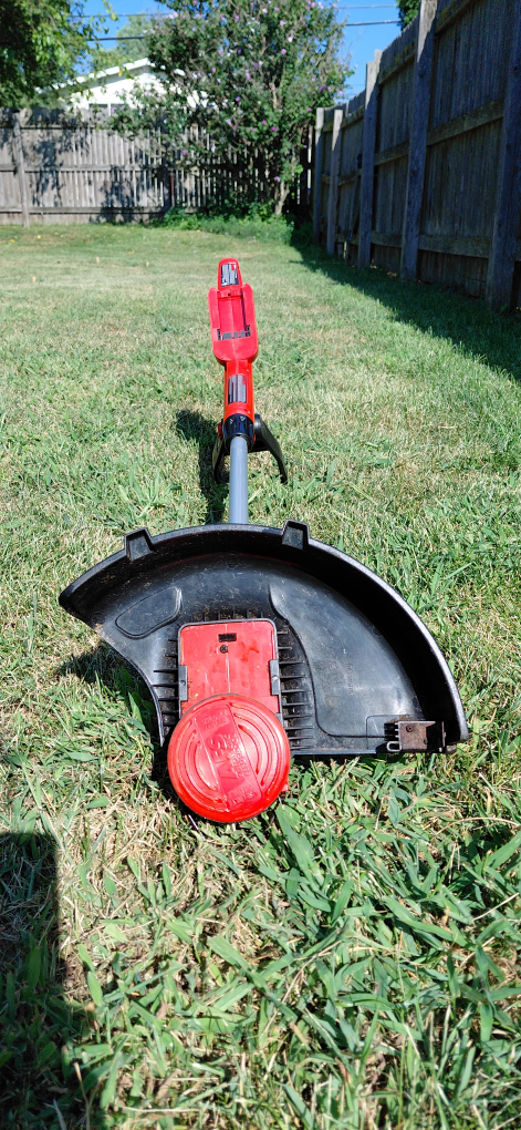 BLACK+DECKER 18V MAX* String Trimmer/Edger - photo 4