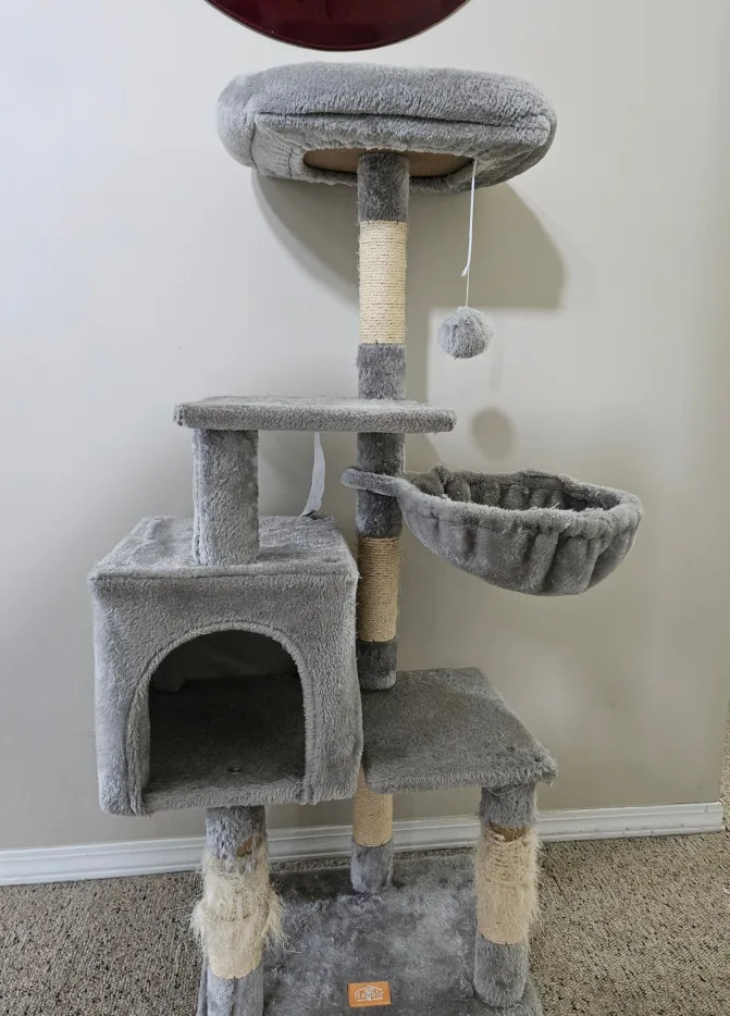 Grey Cat Tree thumbnail