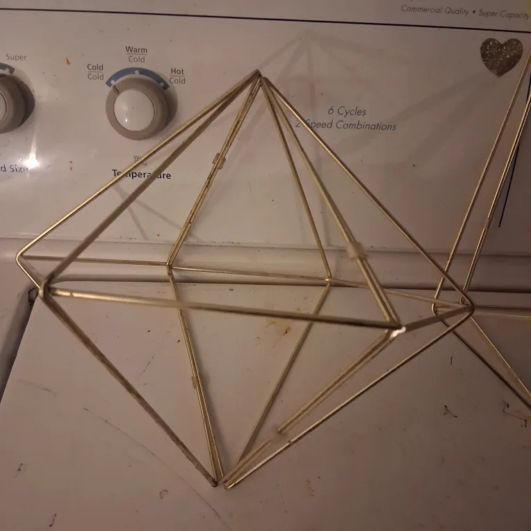 Gold Geometric Hanging Decor image indicator(2)