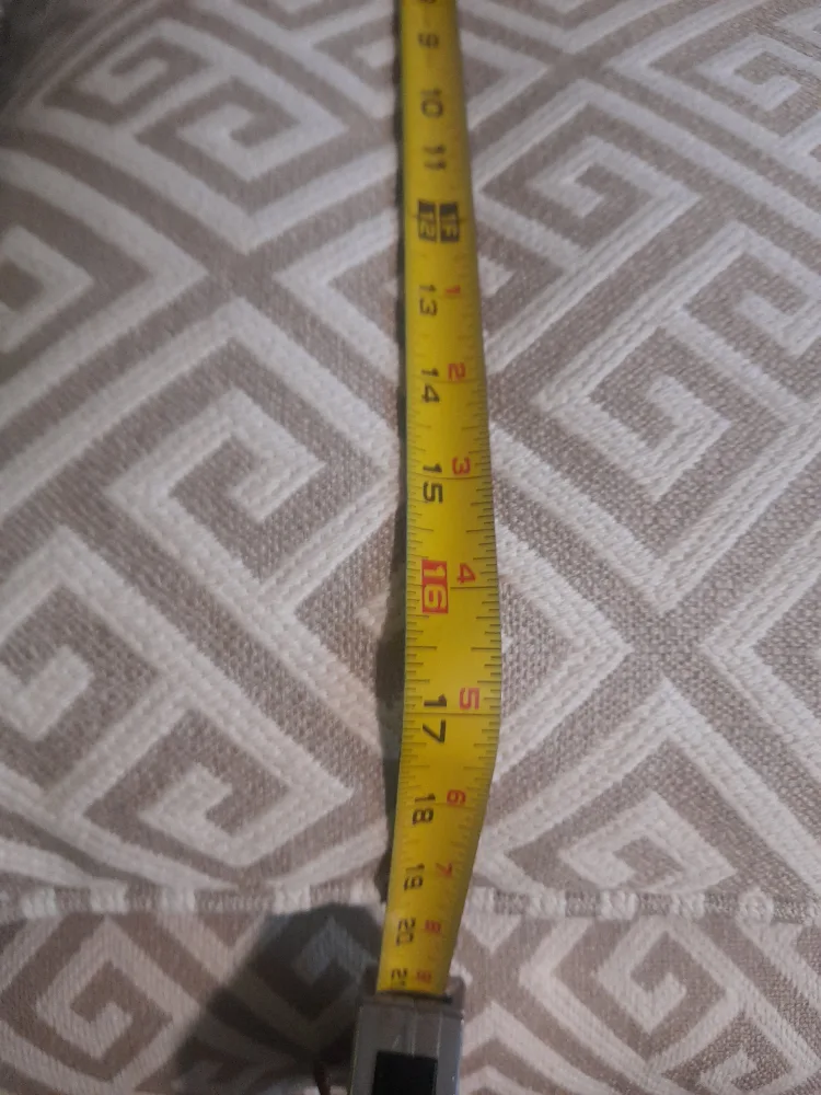 Decorative Throw Pillows - Set of 2 #Freecycle image indicator(5)