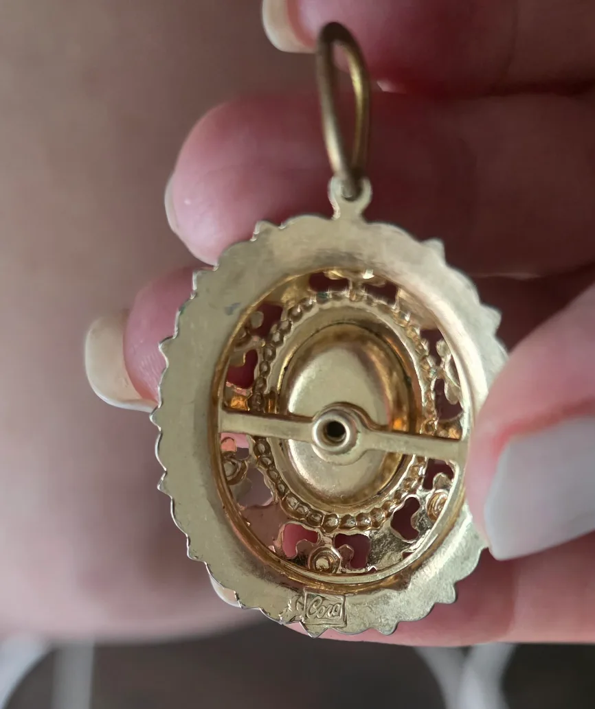 Vintage Coro Pendant - Gold Tone, Blue Stone image indicator(3)