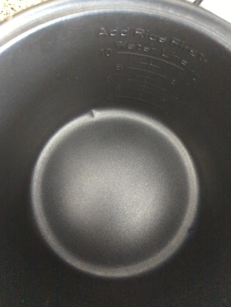 Comfee MB-M25 Rice Cooker - Great Condition! image indicator(3)