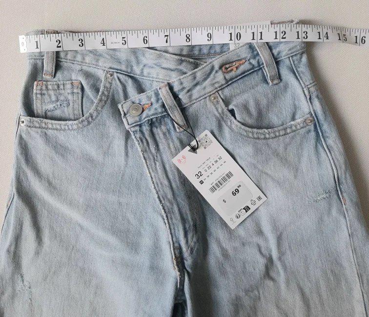 Zara Wide Leg Full Length Jeans - Size 32 image indicator(2)