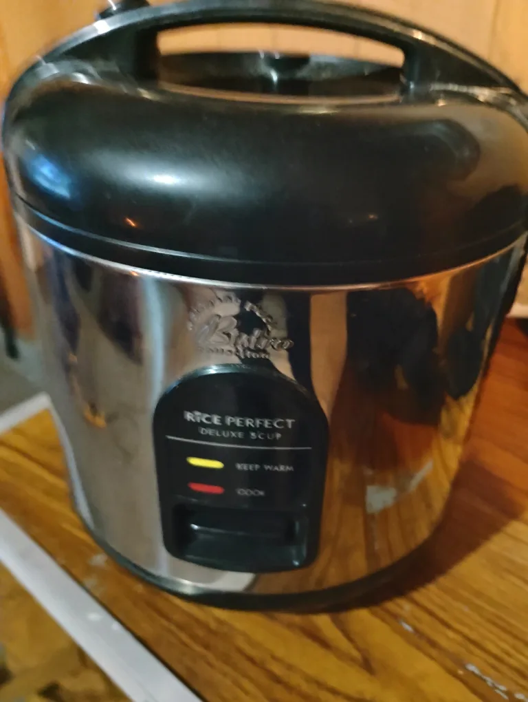Bistro Rice Perfect Deluxe 5 Cup Rice Cooker thumbnail