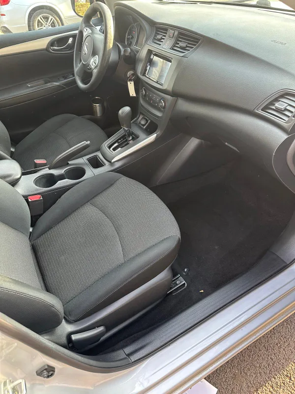 2019 Nissan Sentra - Silver Sedan image indicator(4)