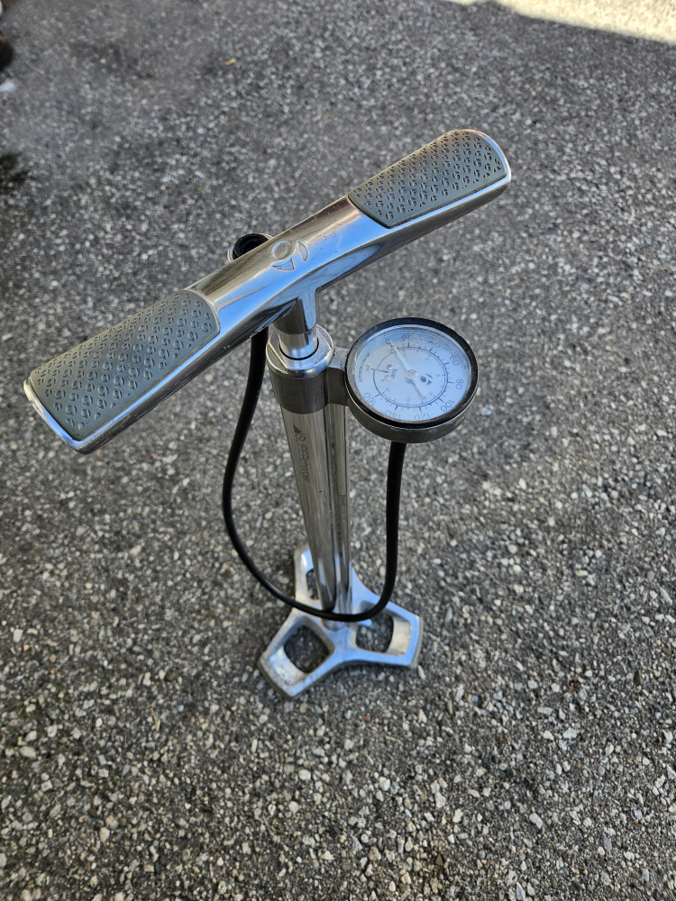 Supercharger Bike Floor Pump