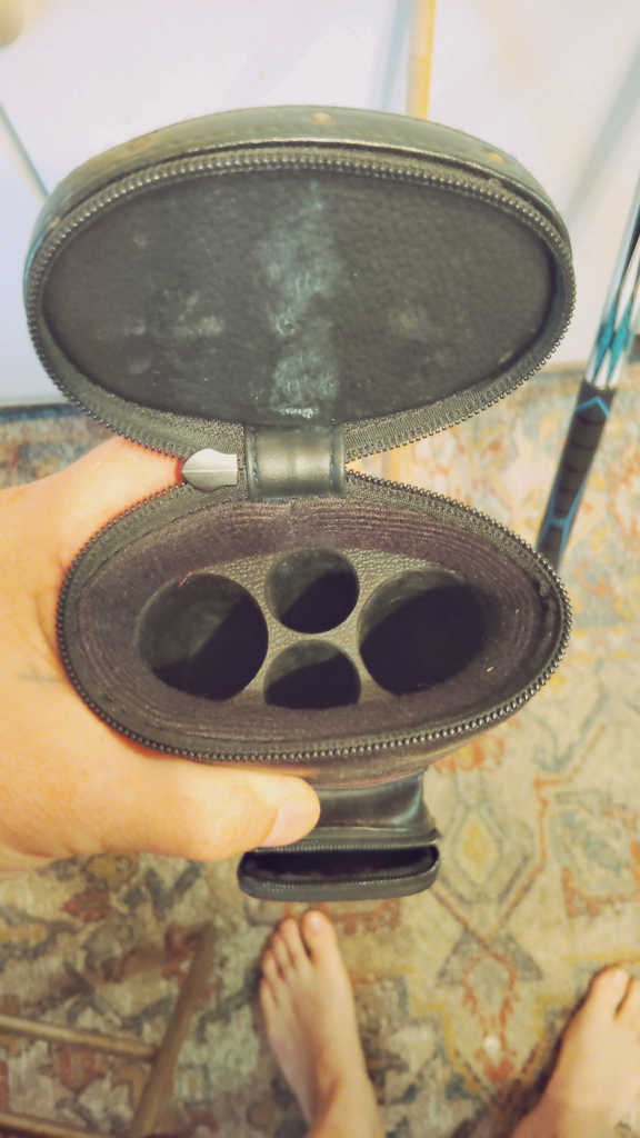Billiards Case and Cue - photo 3