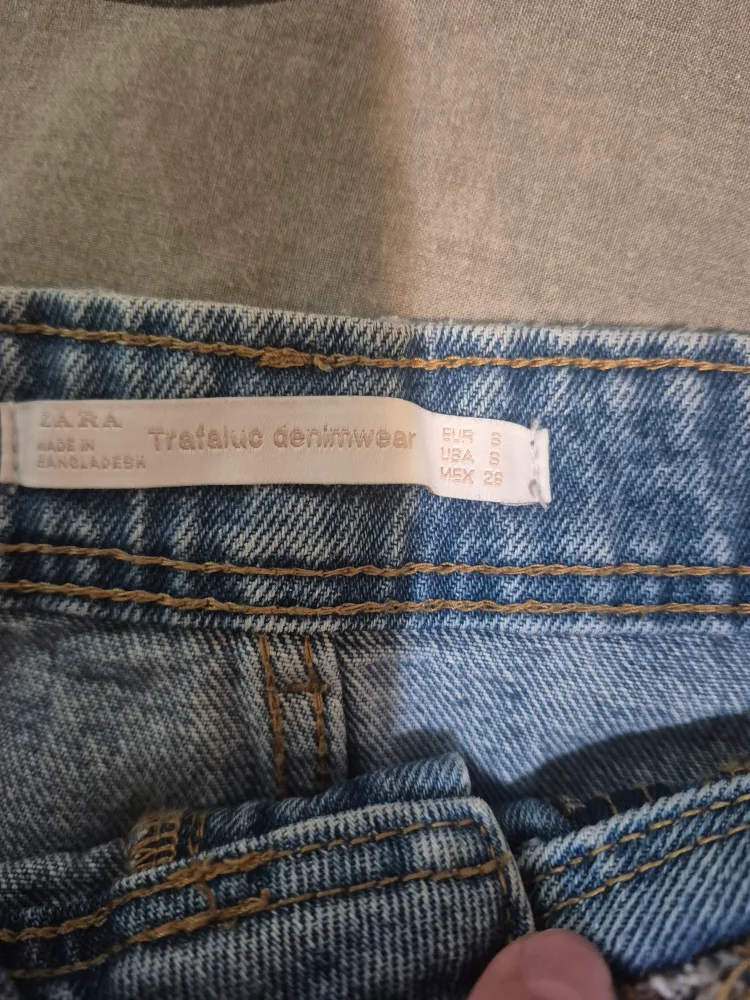 Zara Trafaluc Denim Mini Skirt - Size S image indicator(2)