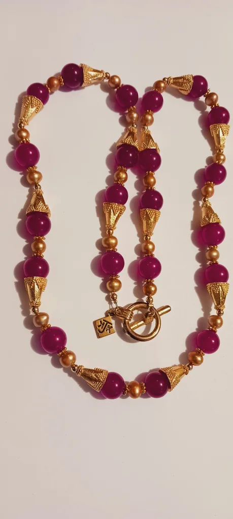 Gorgeous Pink Stones Gold Tone Freshwater Pearl Necklace thumbnail