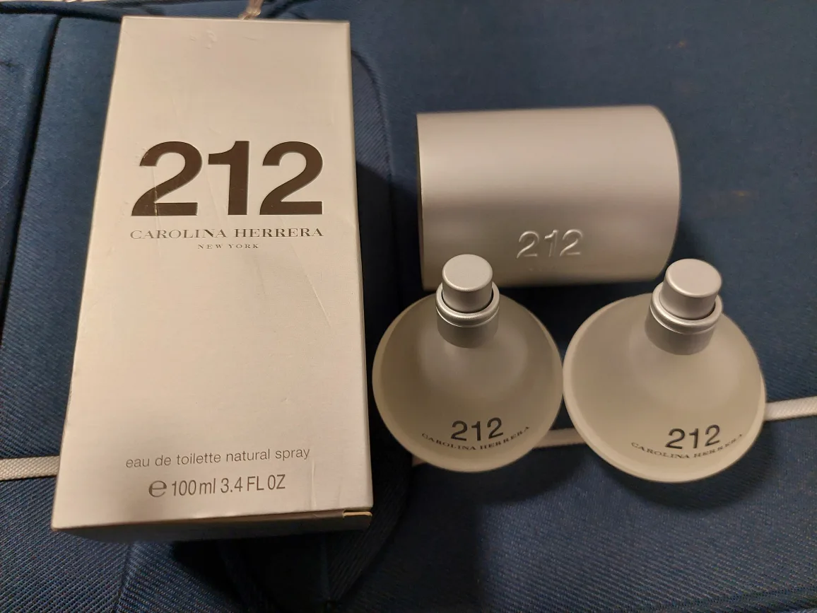 Carolina Herrera 212 Eau de Toilette 3.4 fl oz thumbnail