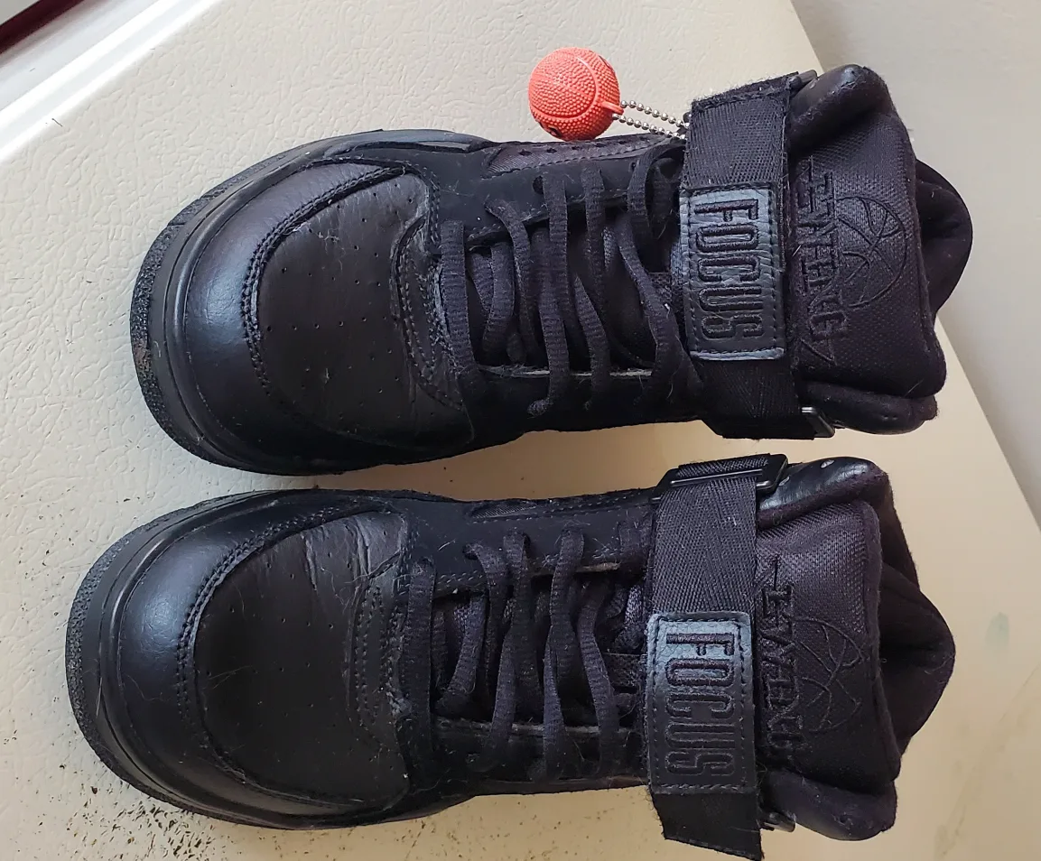 Collectors Alert 🚨 Ewing Focus Black (US 6) 🧡OOS Online thumbnail