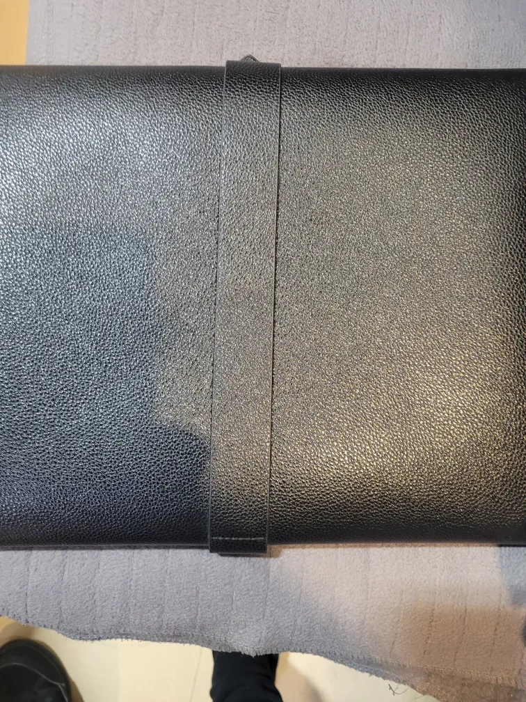 Black Leather Clutch image indicator(3)