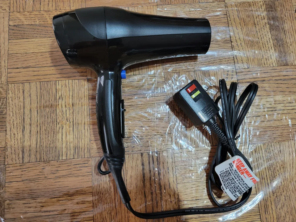 Power IQ Heatmaster Dryer features 1875 watts of power image indicator(4)