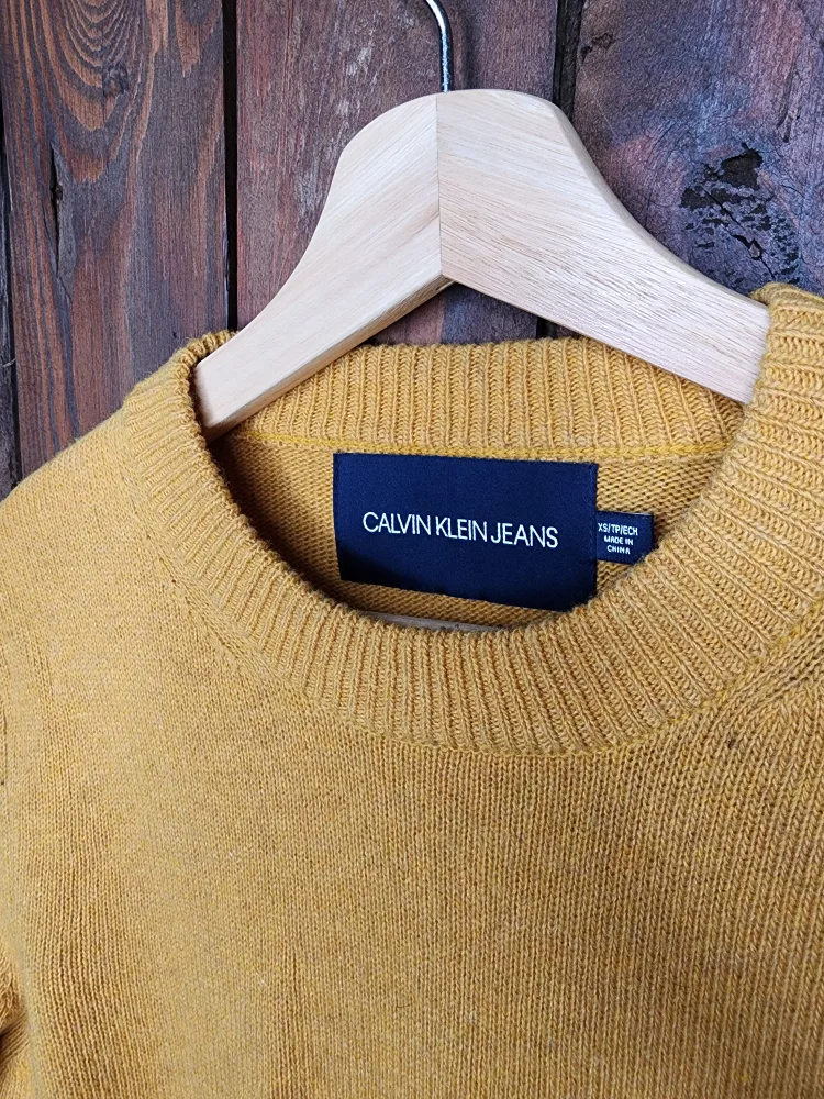 Calvin Klein Knit Sweater Size: XS image indicator(3)