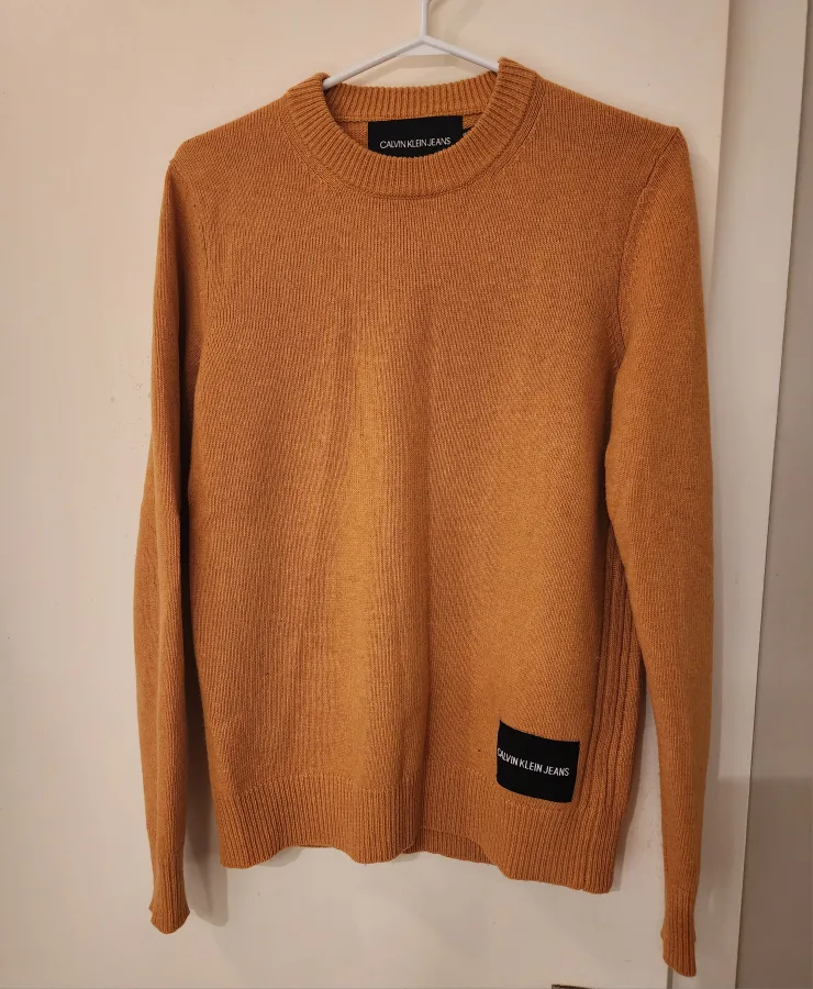 Calvin Klein Knit Sweater Size: XS image indicator(4)