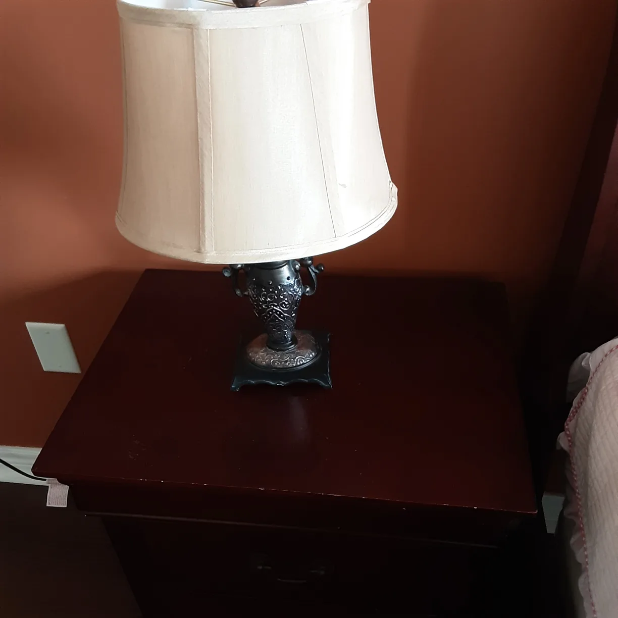 2 table lamps ❤️ thumbnail