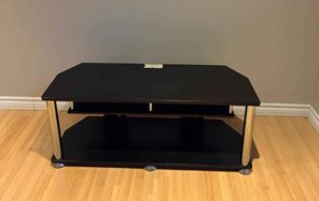 Selling TV Stand/Entertainment Unit - photo 2