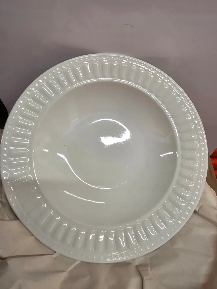 White Decorative Dinner Plates image indicator(3)