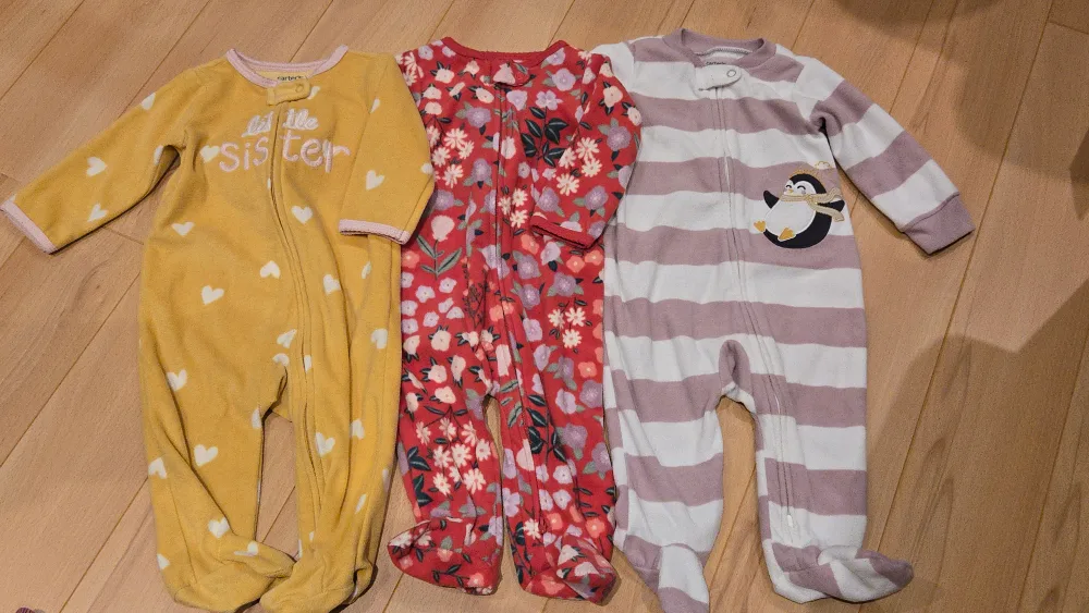 Carter's Fleece Footed Sleepers 6-months thumbnail