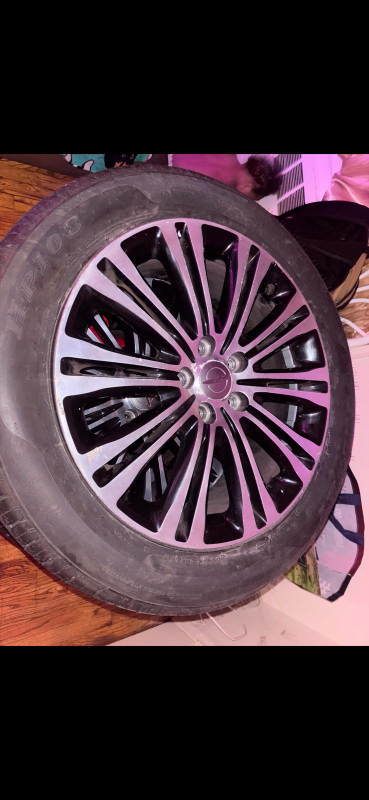 Set of 4 Tires 235/55R19 105V XL - photo 3