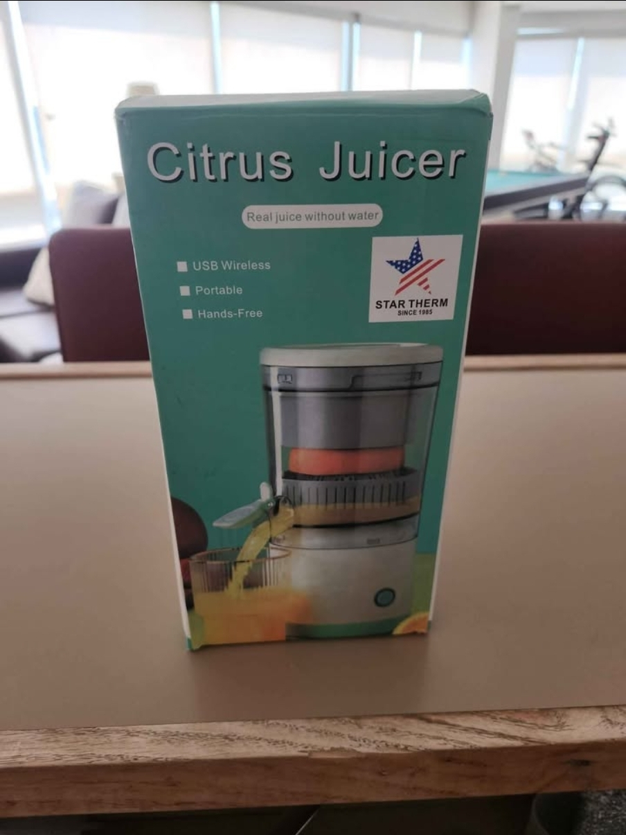 Orange 🍊 Juicer