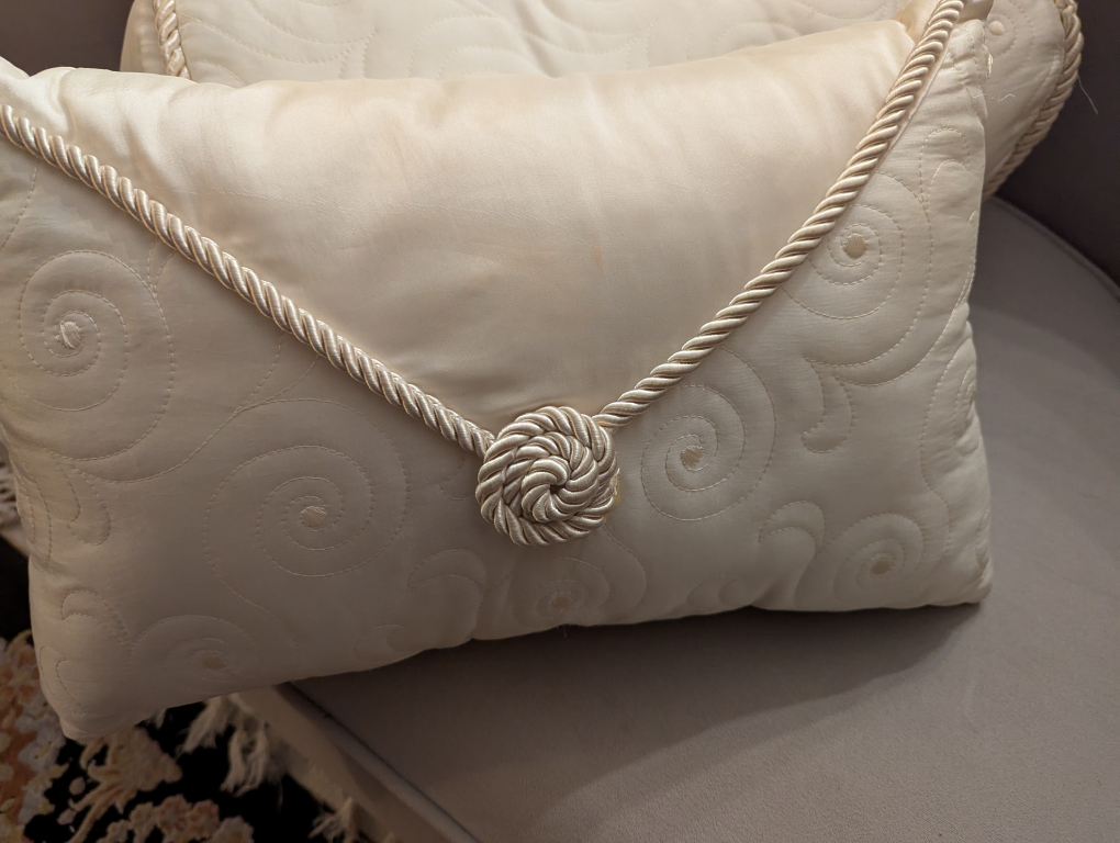 Decorative Throw Pillows - Set of 3 - photo 5