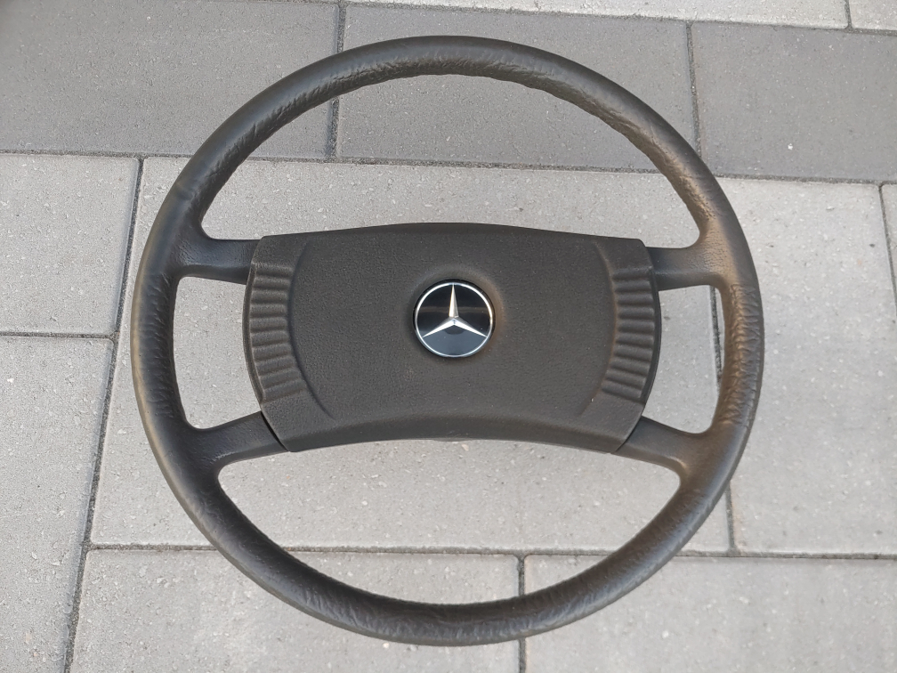 Mercedes Benz Steering Wheel R107 W123 W116 W115 W114 W108