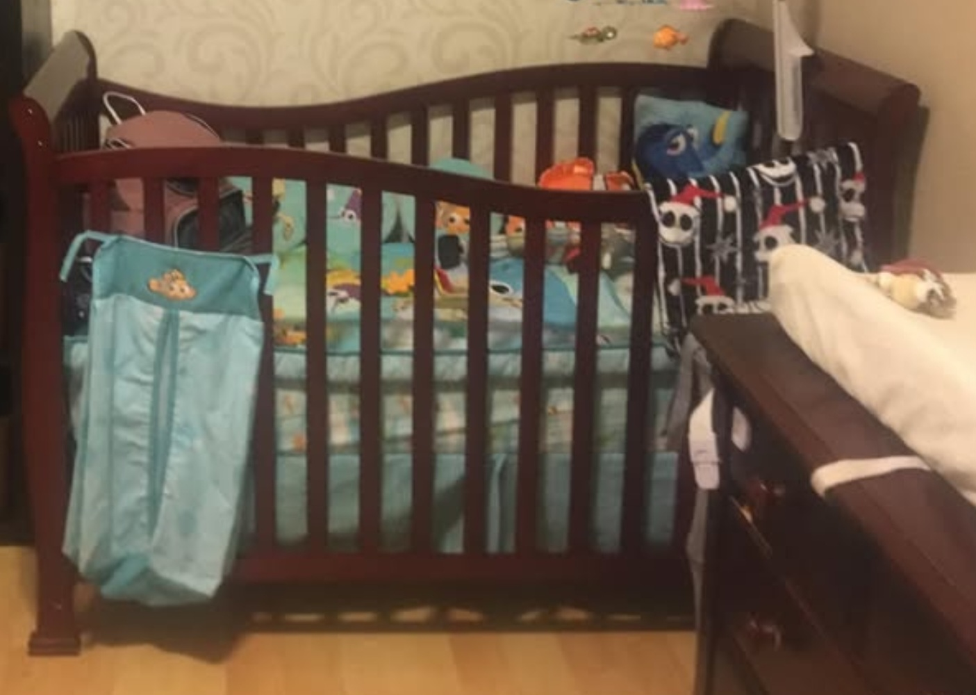 7 in 1 Dream On Me convertible crib! - photo 5