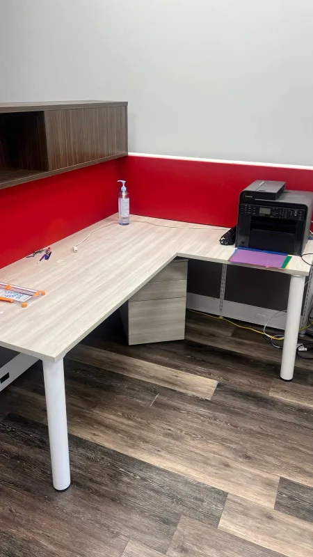 Office Desk with Hutch and Storage image indicator(8)