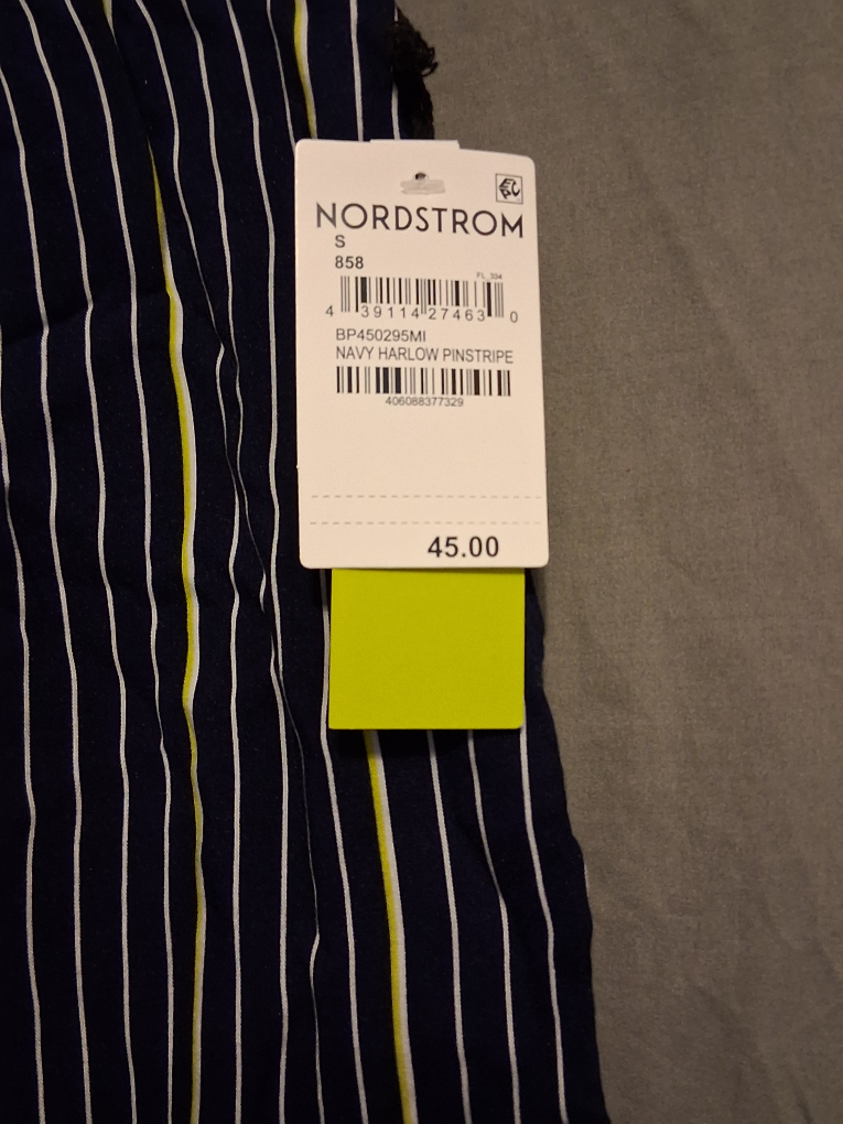 Nordstrom Navy Harlow Pinstripe Shorts - Size S - photo 3