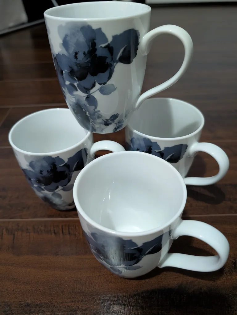Floral Mugs - Set of 4 thumbnail