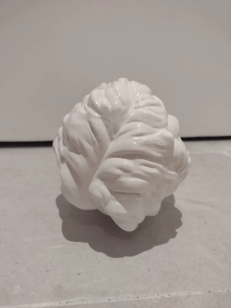 White Ceramic Bust image indicator(5)