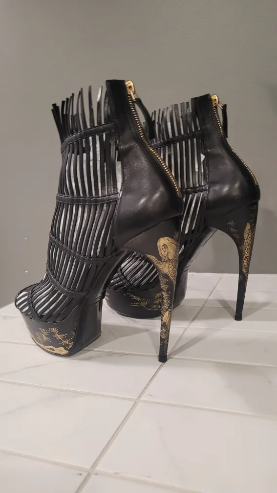 Authentic Alexander McQueen Platforms 9 image indicator(3)