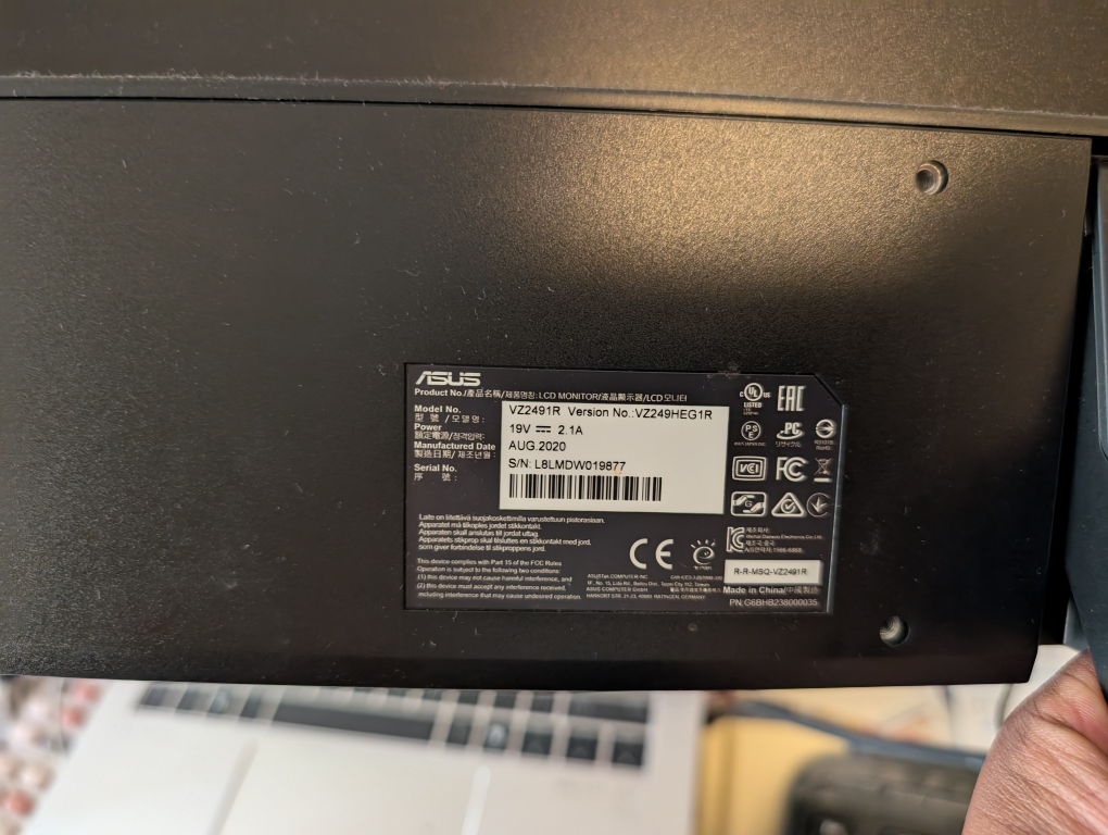 ASUS 24 inch Monitor - photo 4