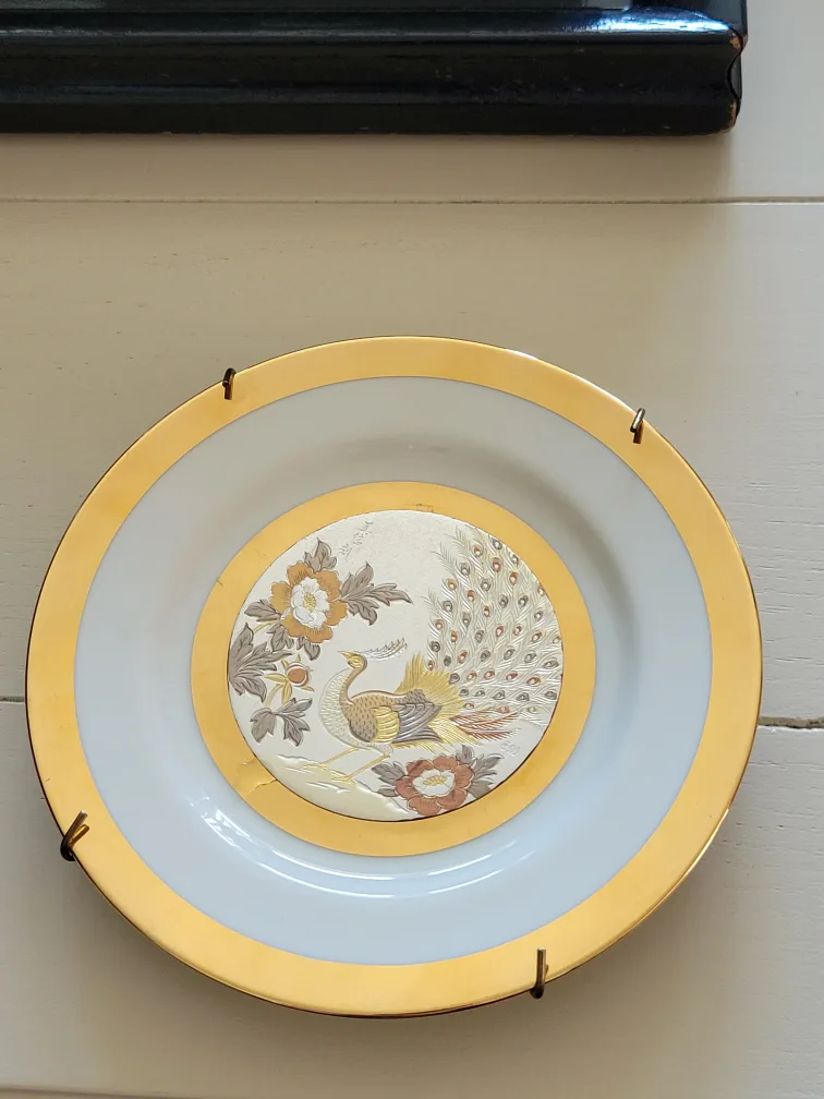 Peacock Chokin Yoshinobu Hara Limited Edition Plate image indicator(3)