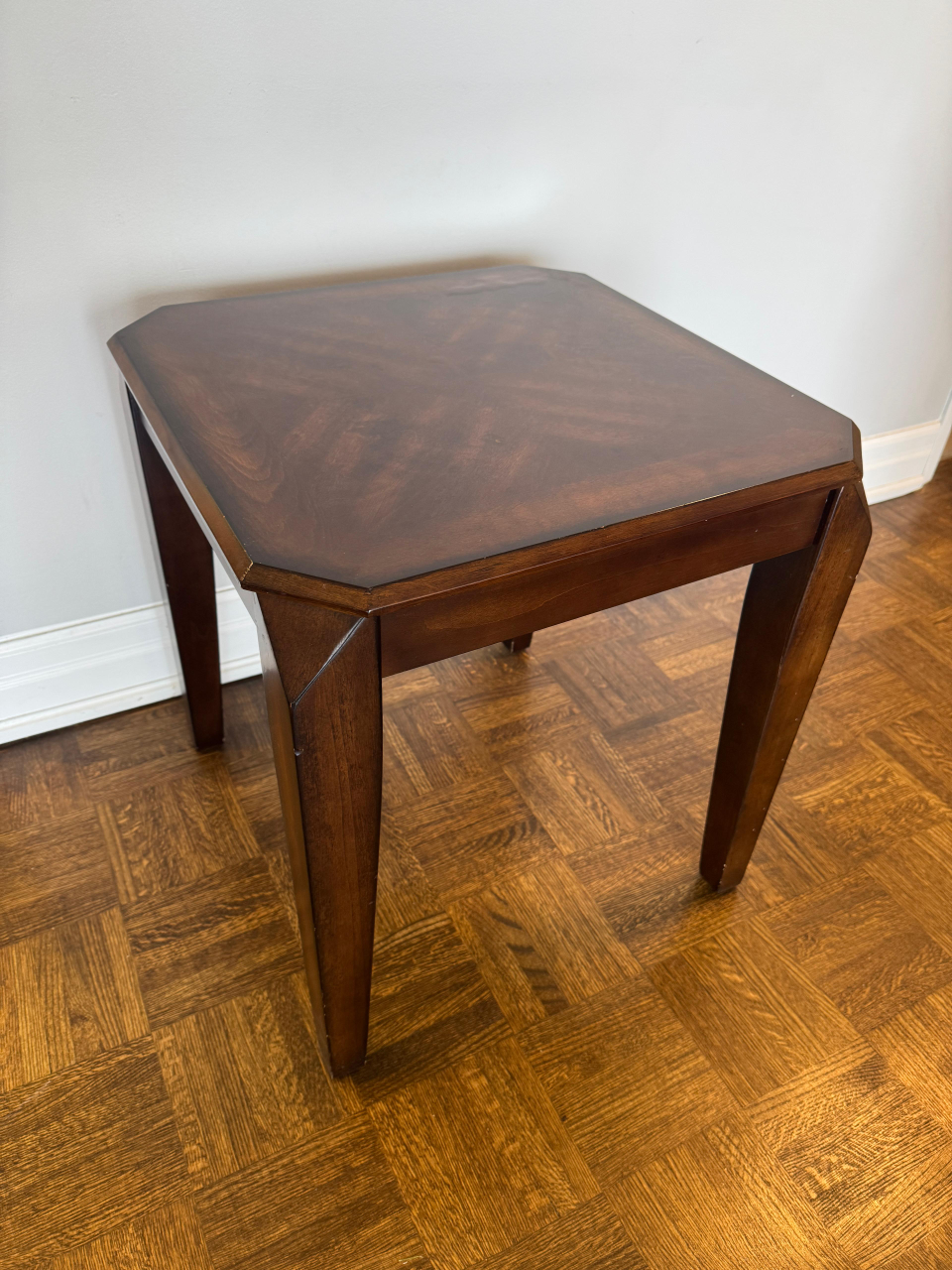 Side Table Leons