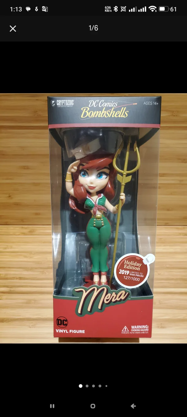 DC Comics Bombshells Mera Vinyl Figure thumbnail