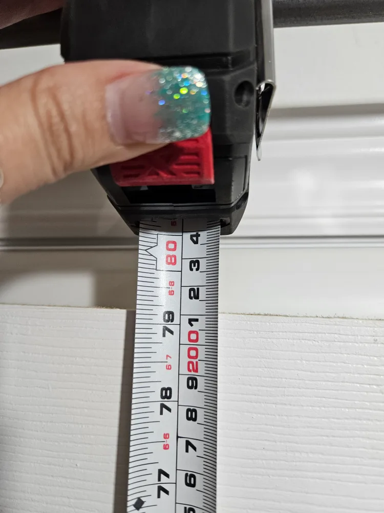 Pair of White Bi-Fold Closet Doors - 23" Wide image indicator(3)