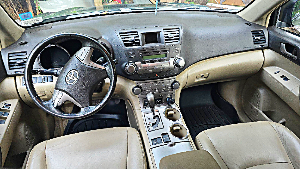 Toyota Highlander SUV (AWD) - photo 2