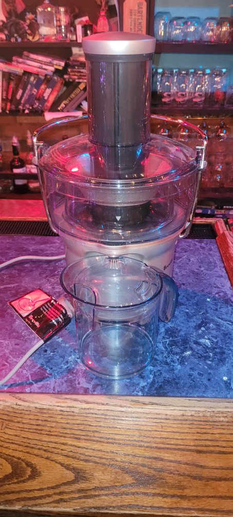 Breville Juice Fountain Compact juicer BJE200XL