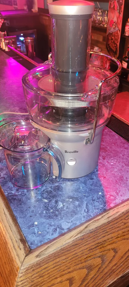 Breville Juice Fountain Compact juicer BJE200XL image indicator(2)