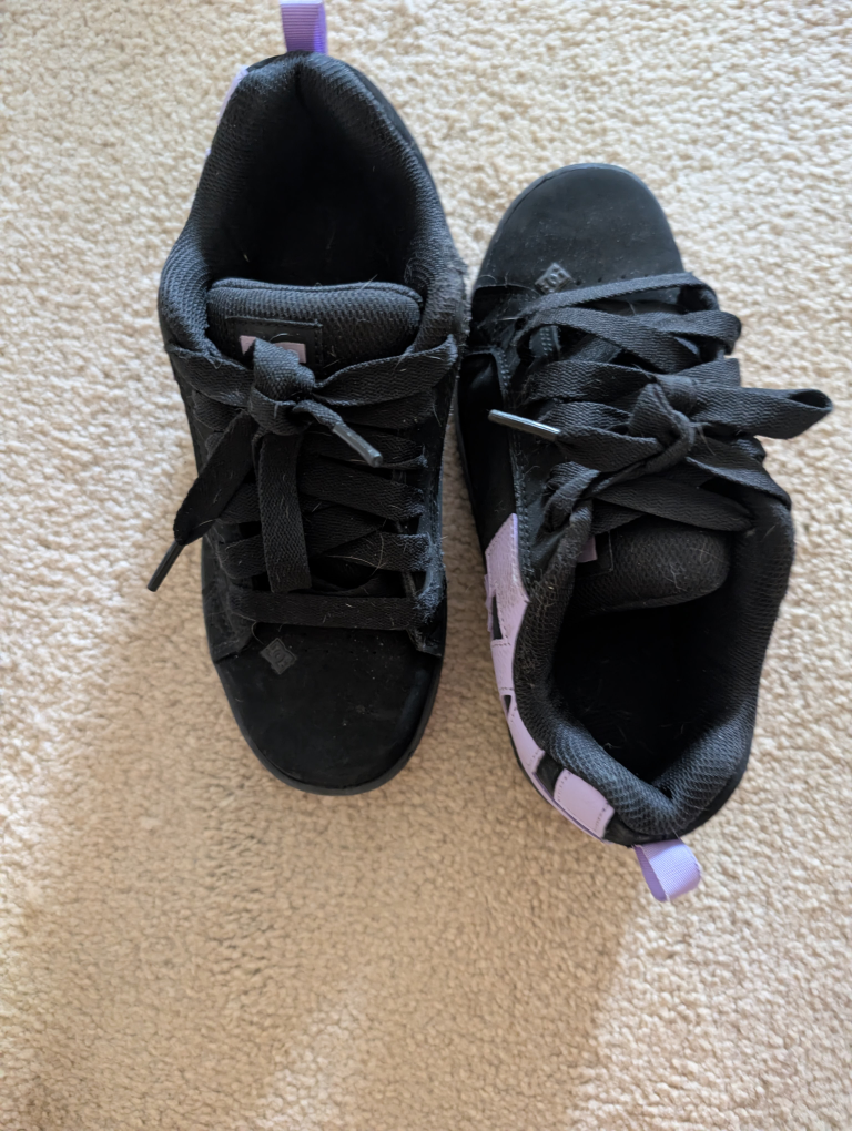 DC Shoes Women's Court Graffik Black/Lavender Size 7 - photo 2