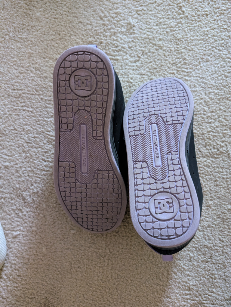DC Shoes Women's Court Graffik Black/Lavender Size 7 - photo 3