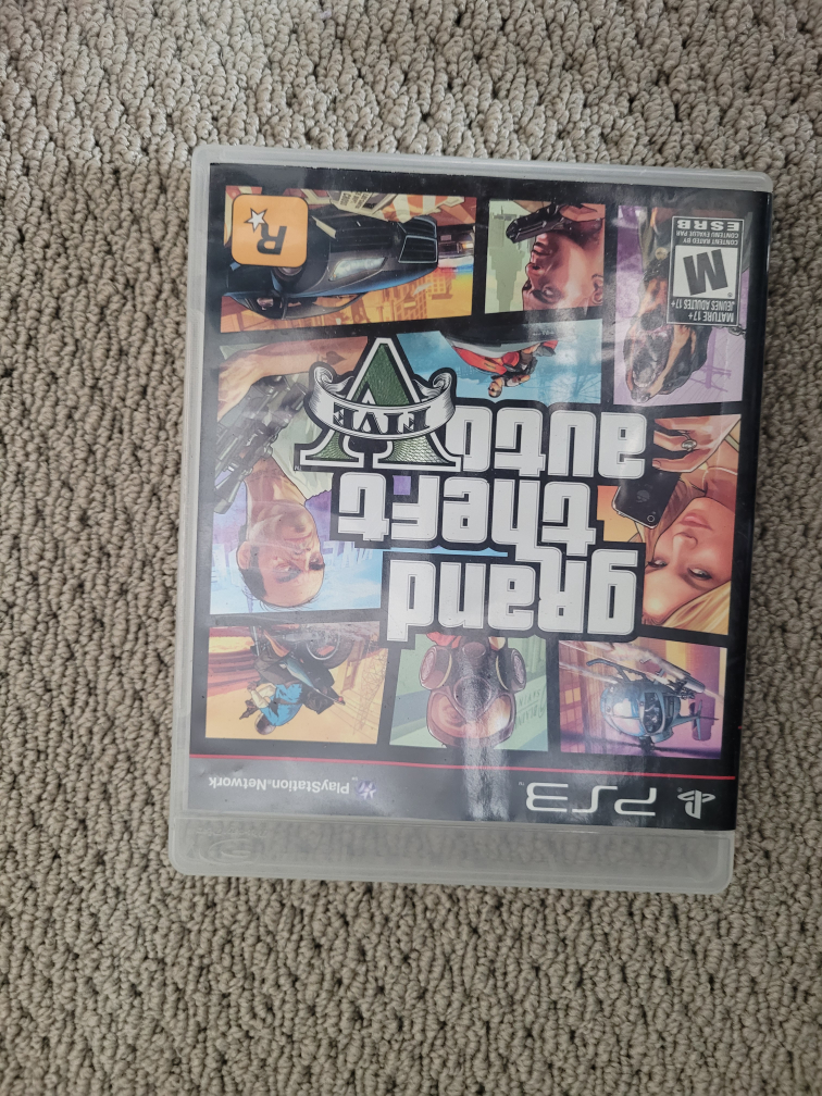 Grand Theft Auto IV & V for PlayStation 3 - photo 3