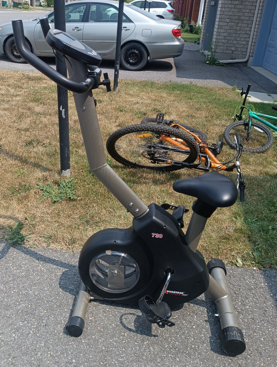Avantage 730 Exercise Bike - photo 2