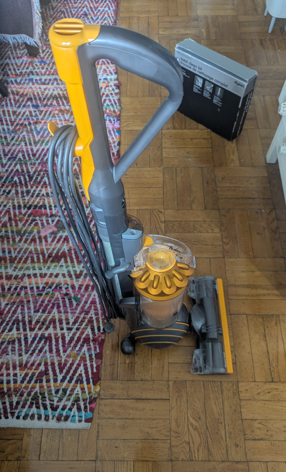 Dyson Ball Vacuum and total clean kit - photo 5