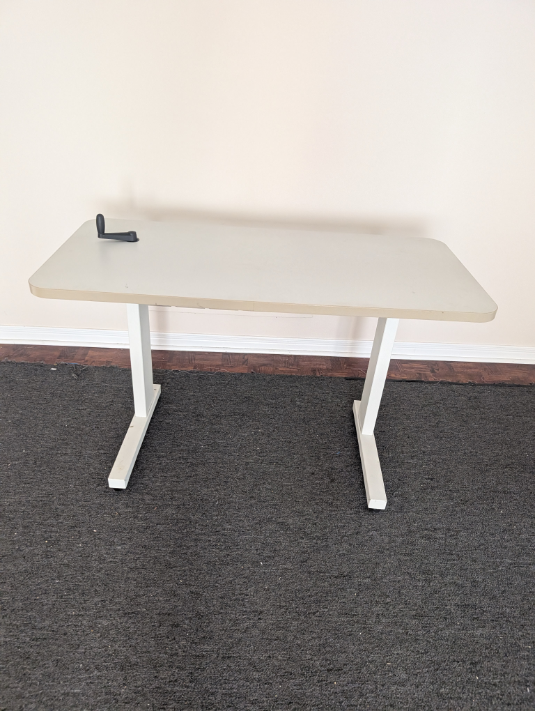 Adjustable Height Desk, 48" by 24", Free delivery - photo 3
